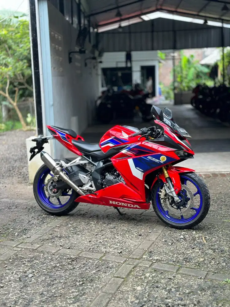 CBR 250RR ABS SP QS TRICOLOR LOW KM ISTIMEWA