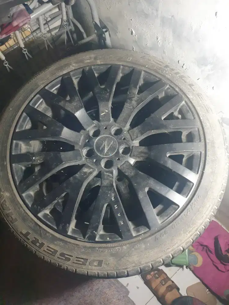 Velg dan ban mulus jual murah