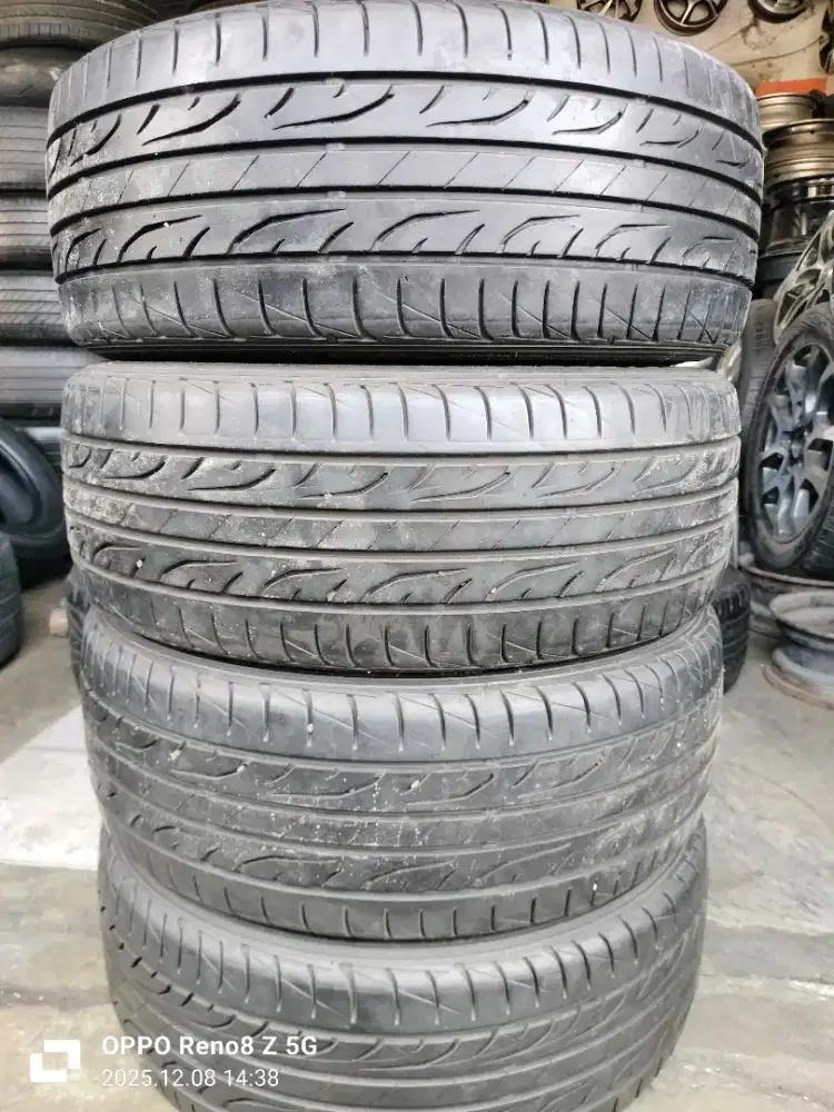 Jual ban copotan mrek Dunlop LM sport ukuran 195 45 R16 kond 90% 4pcs