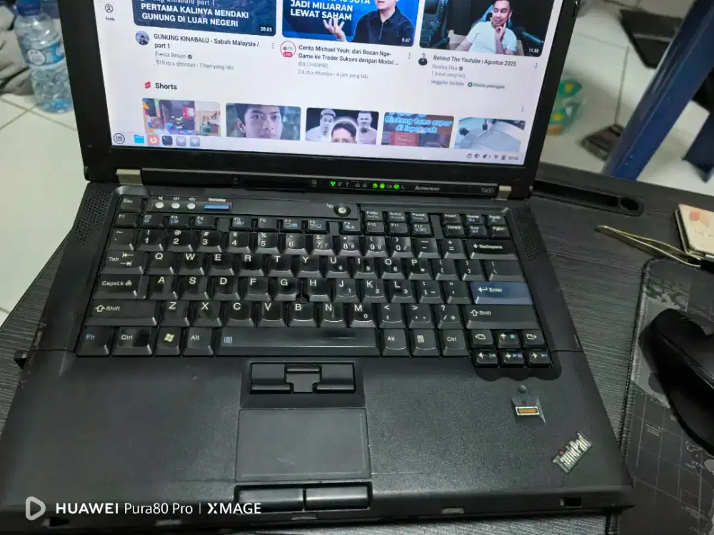 Jual Laptop lenovo thinkpad t400 ram 4gb suda pakai ssd 250gb Linux