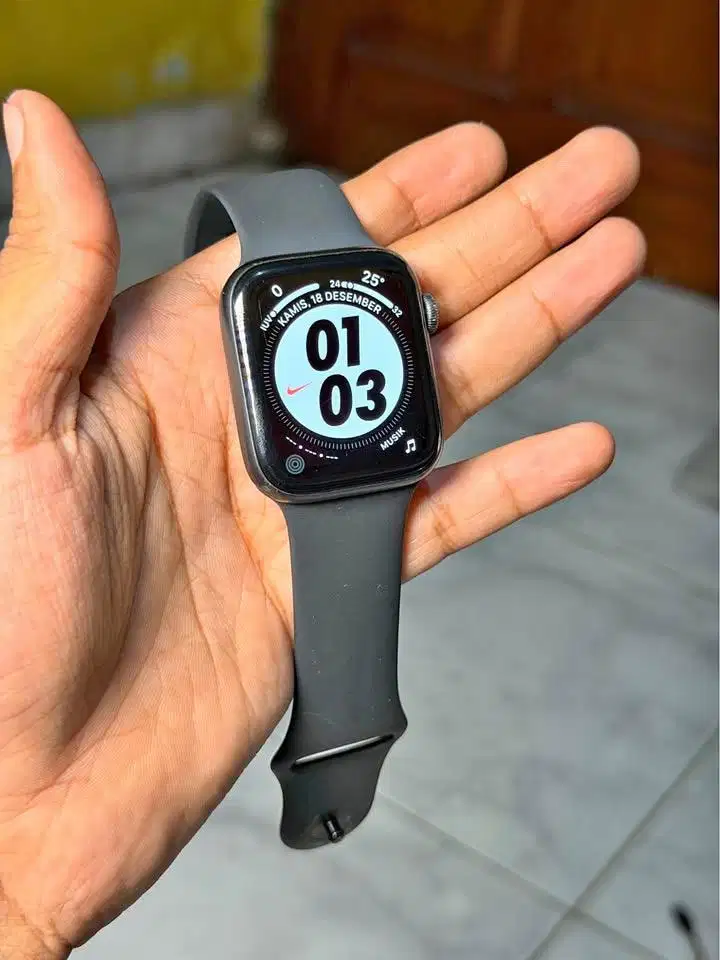Apple watch series 6 44mm