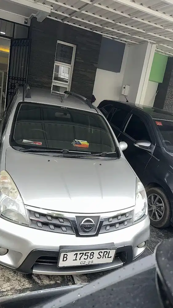 Nissan Livina 2012 Bensin