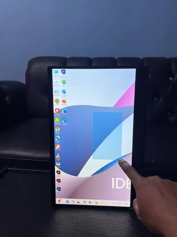 JUAL BELI LAPTOP BELAS MACBOOK BEKAS IPAD TABLET ATAU RUSAK ATAU MATOT