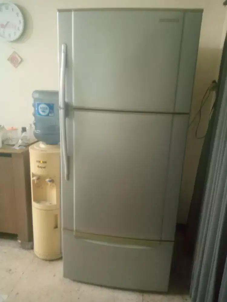 Kulkas PANASONIC 2 PINTU +1DRAWER