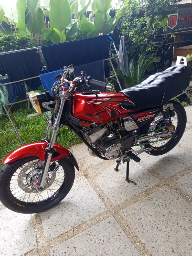 Di jual motor Rx King 2004