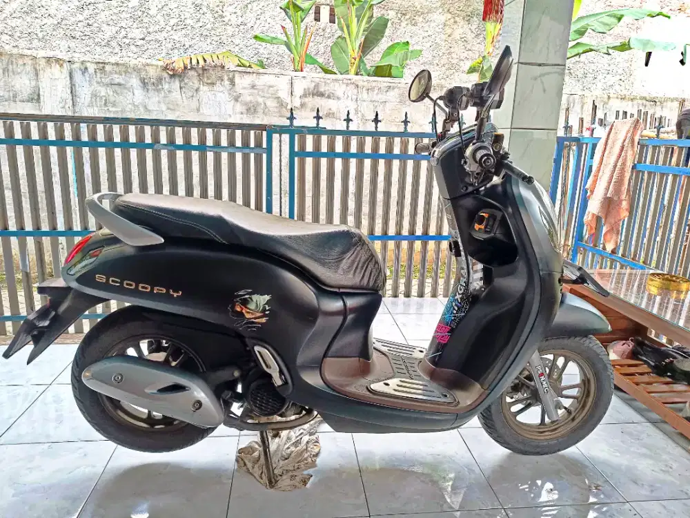 Honda Scoopy Prestige Black 2024