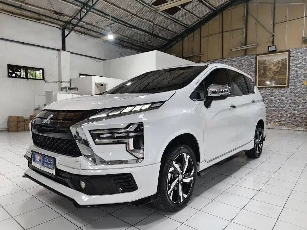 (KM 28 RB) MITSUBISHI XPANDER ULTIMATE 1.5 Bensin AT 2023 Putih