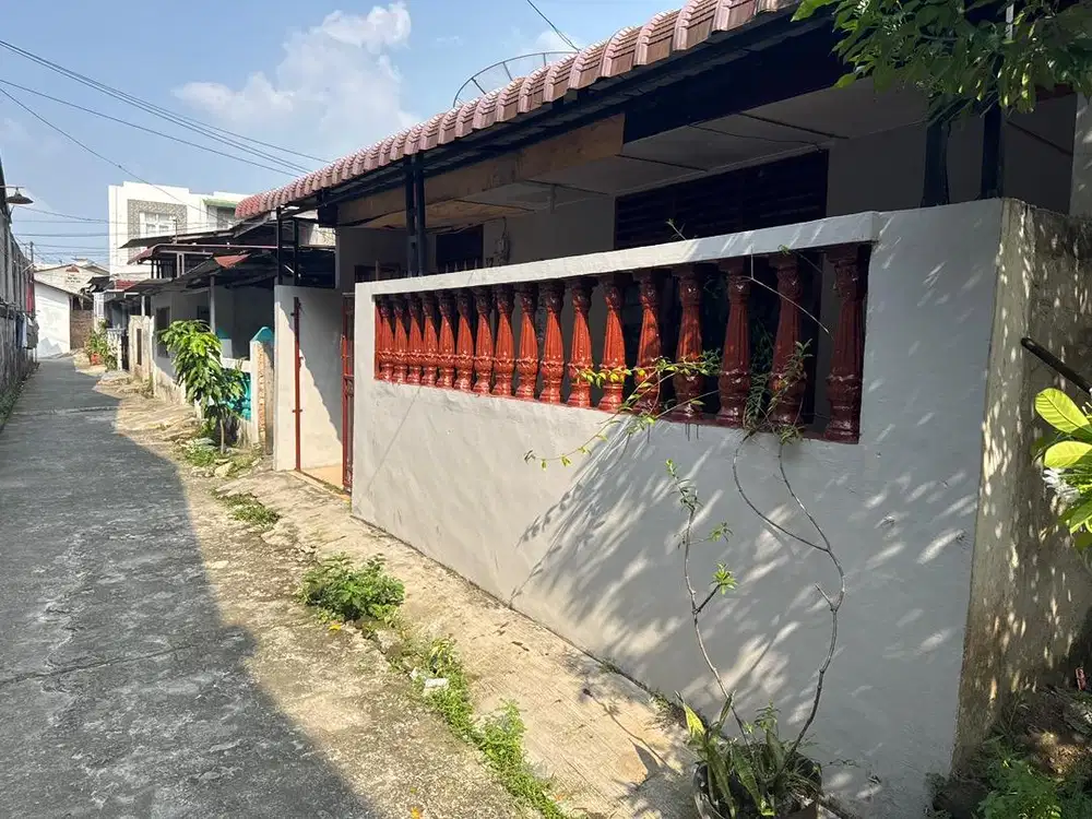 Dijual cepat Rumah tempat tinggal & kost-kostan layak huni