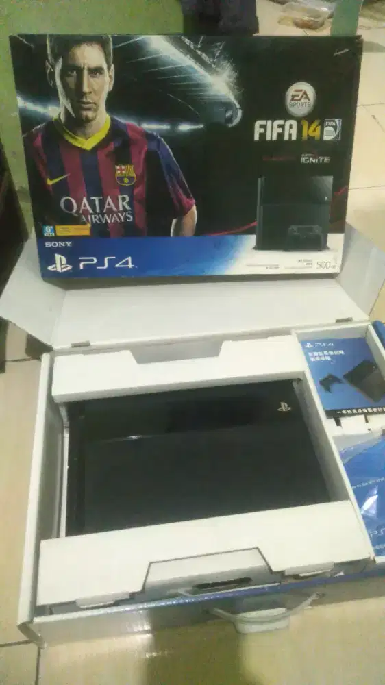 PS4 fat 500gb simpanan langka fw 6.51.bukan barang rekondisi.