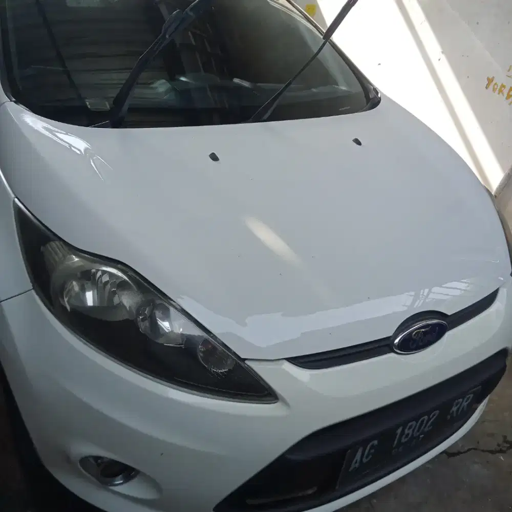 Ford fiesta trend 1.4 matic 2011