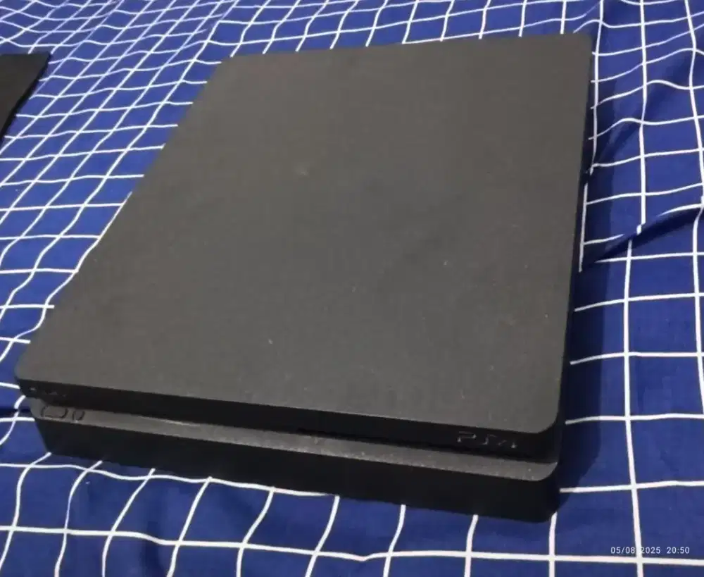 PlayStation 4 HD 1 TB