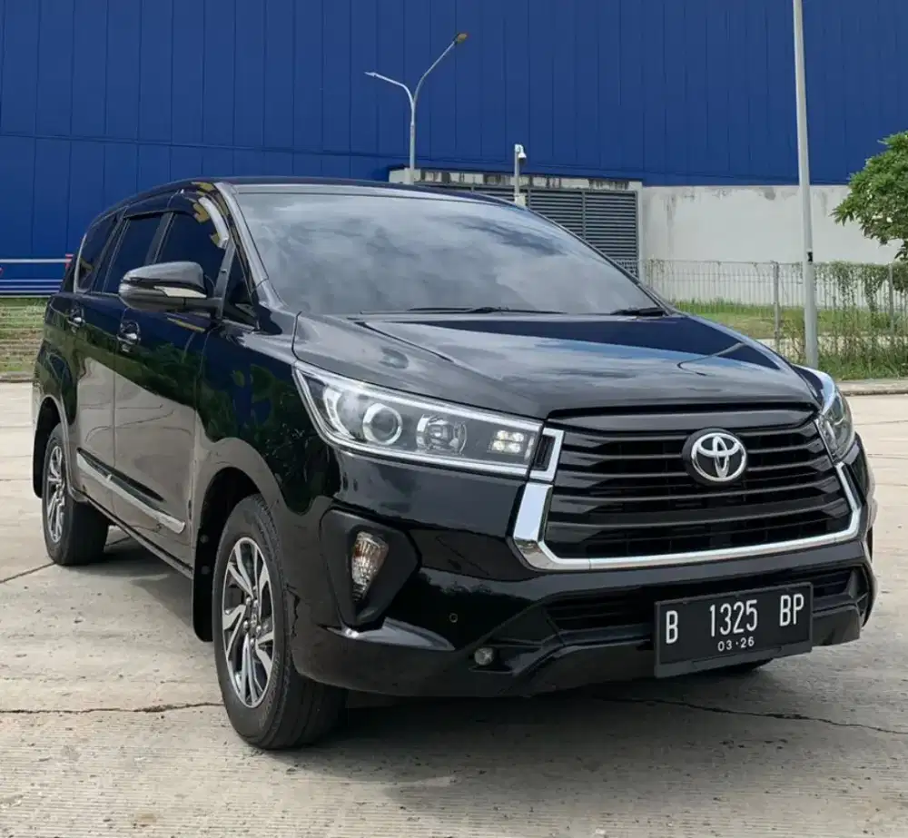 Toyota Innova Reborn Diesel V AT 2021