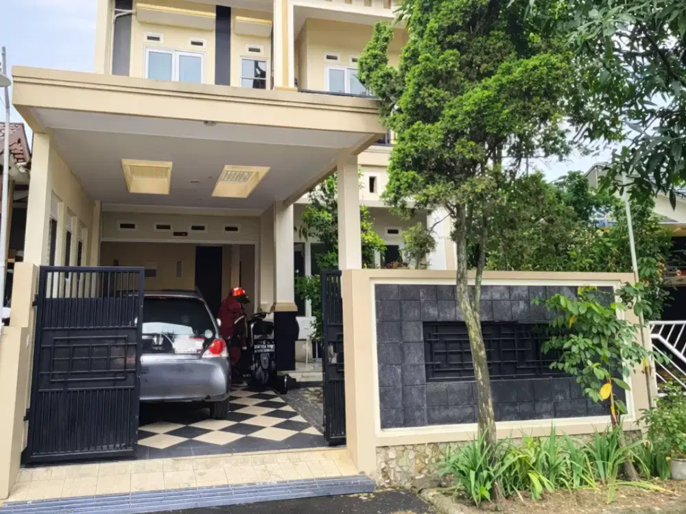 Dijual Rumah Bagus Siap Huni Lokasi Strategis Kembar Sriwijaya BKR bandung