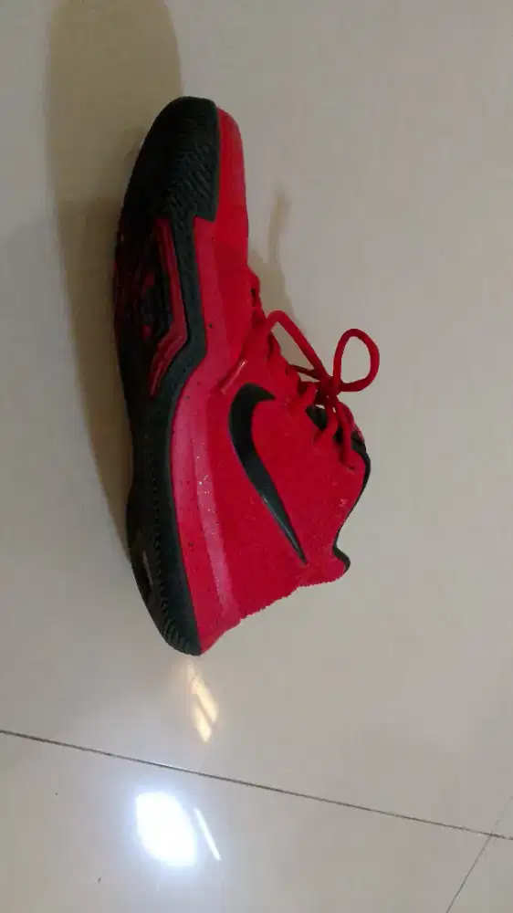 Jual sepatu basket anak Nike Kyrie irving