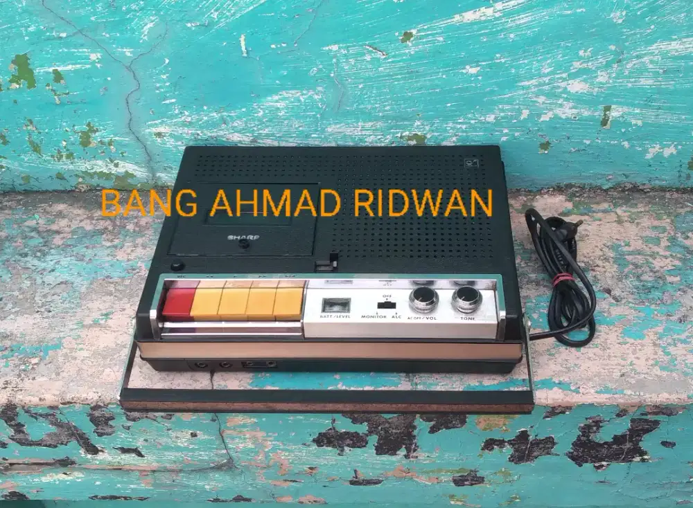 player tape kaset pita antik jadul kuno tua klasik. tanpa radio