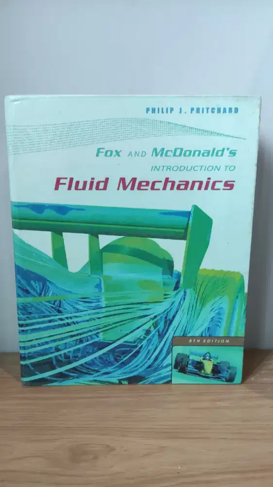Introduction to Fluid mechanics - 8th edition [PRELOVED]