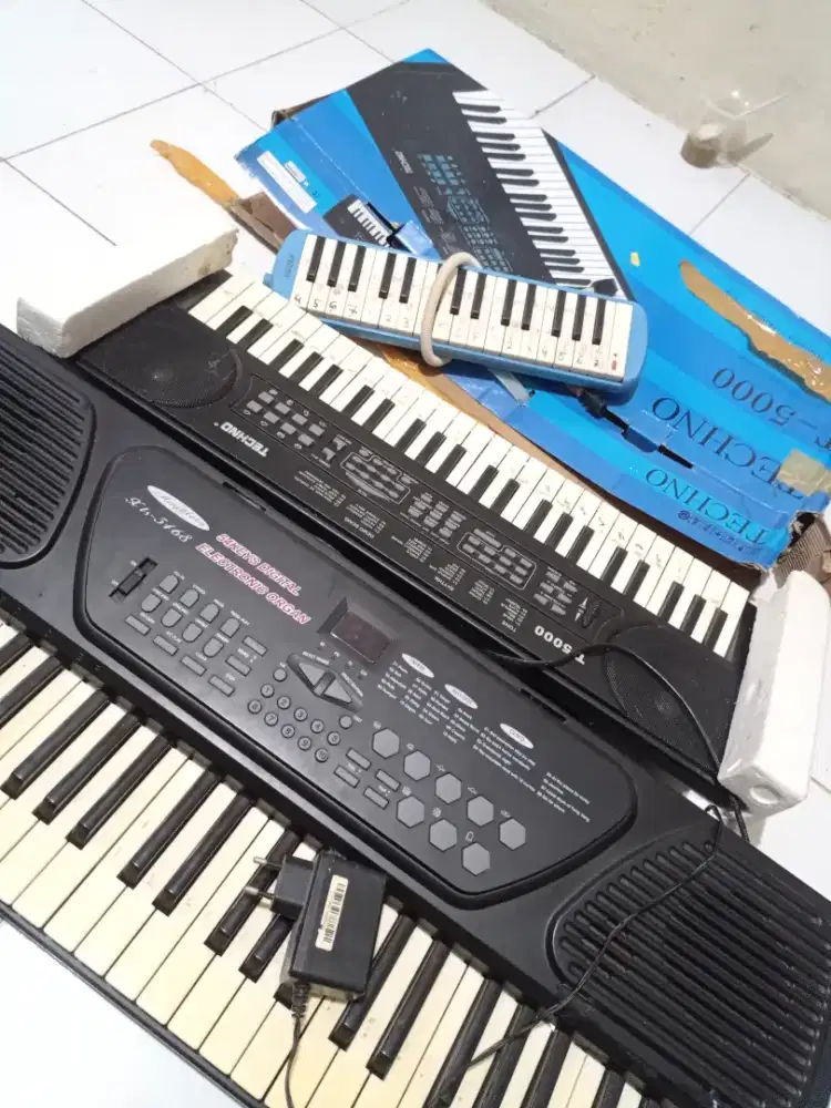 Dijual Keyboard atau Piano