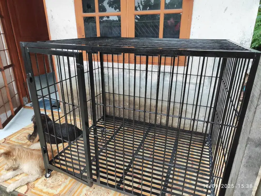 Kandang anjing 130*100*110 besi 8 mm