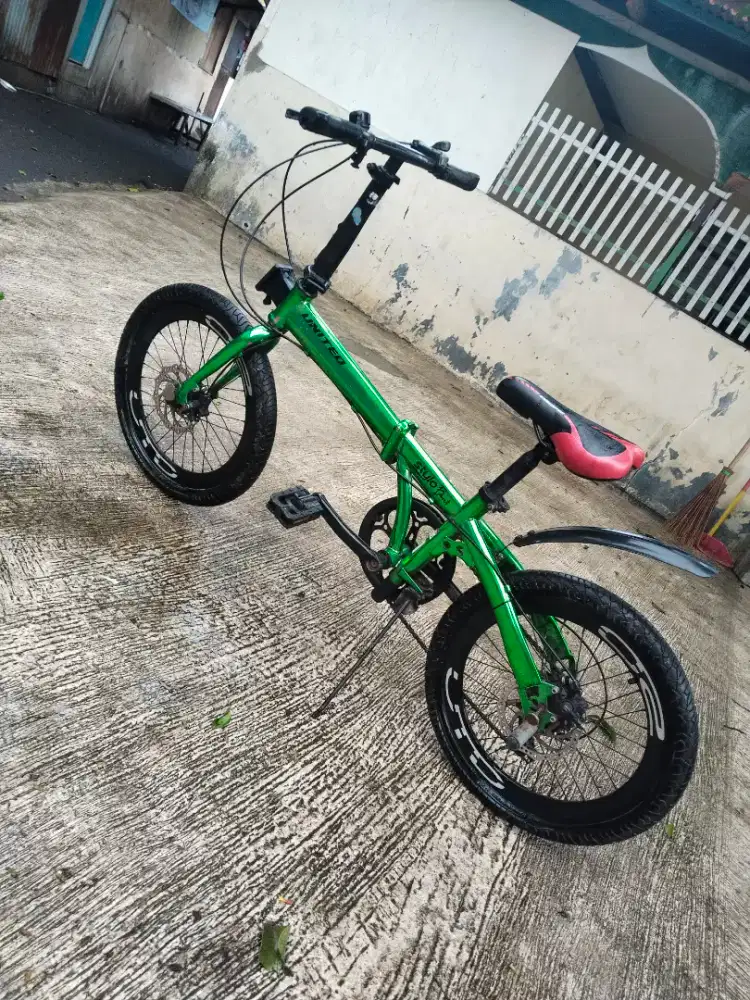 Jual sepeda lipat United