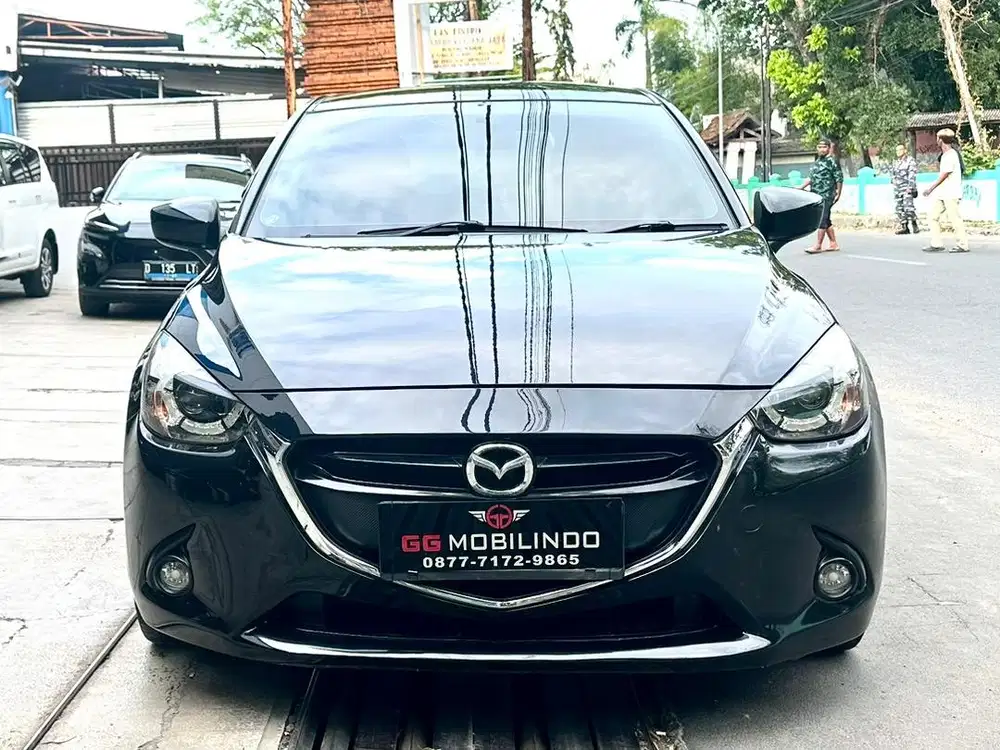 Mazda 2 HB 1.5 R Skyactive Automatic Pemakaian Th 2015