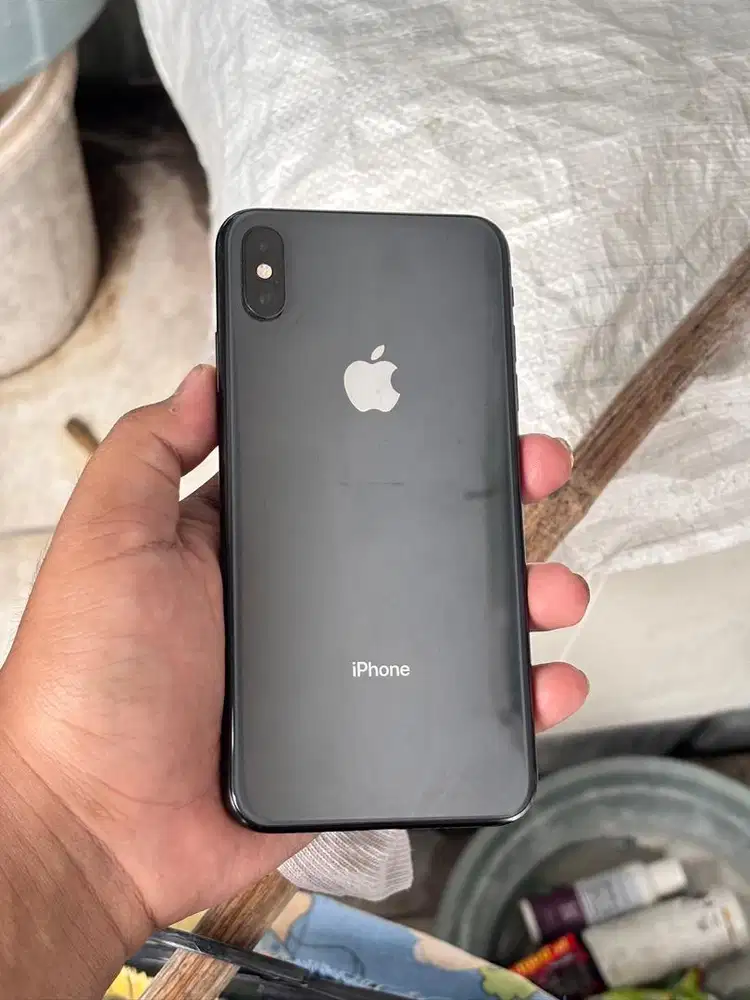 iPhone Xs max 64GB