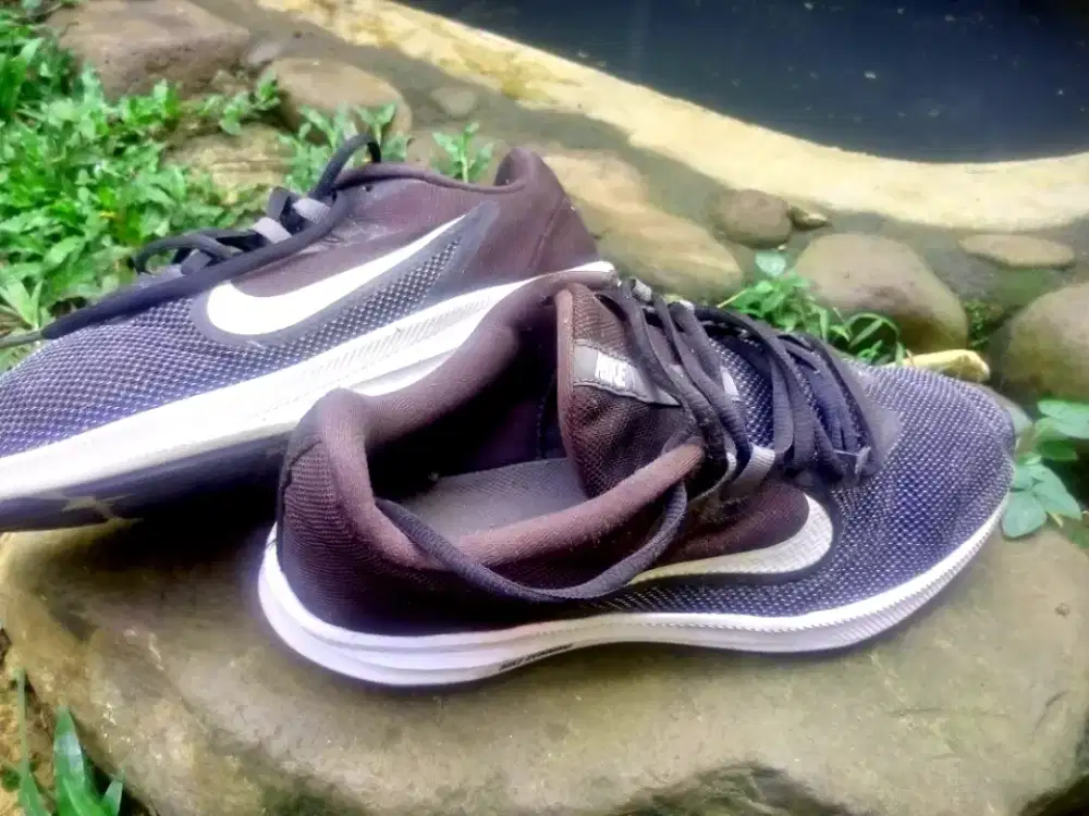 Sepatu nike original running