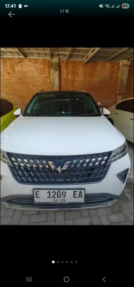 D jual mobil ksayangn wuling alvez tipe pling tertinggi  ad sunroofnya