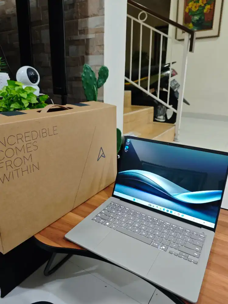 Laptop Zenbook A14 Snapdragon x thinkpad vivobook