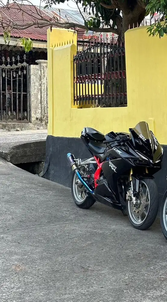DIJUAL CBR250RR ABS