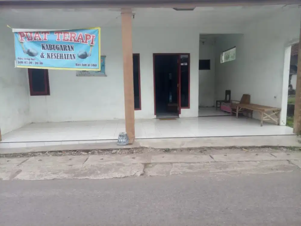 Di jual cepat rumah tinggal pemukiman ramai