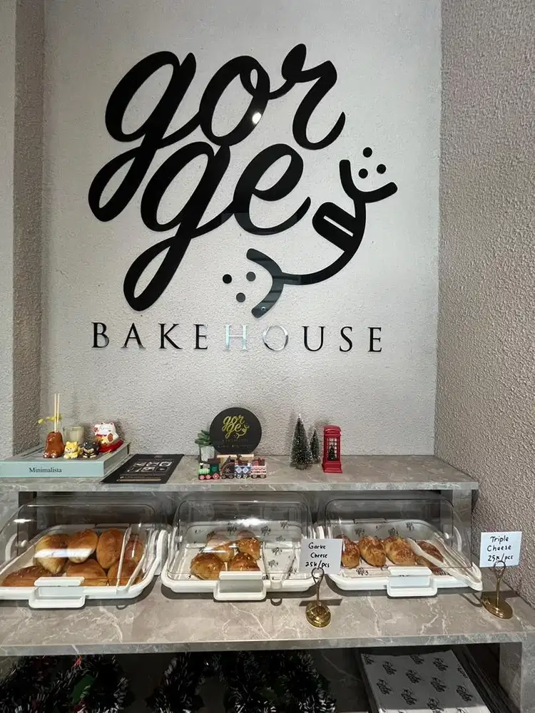 Asisten Baker toko kue di daerah Kembangan Jakarta Barat