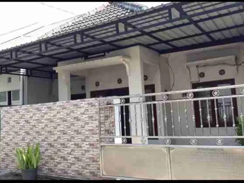 RUMAH DIJUAL CEPAT LOKASI STRATEGIS JAMBANGAN SURABAYA