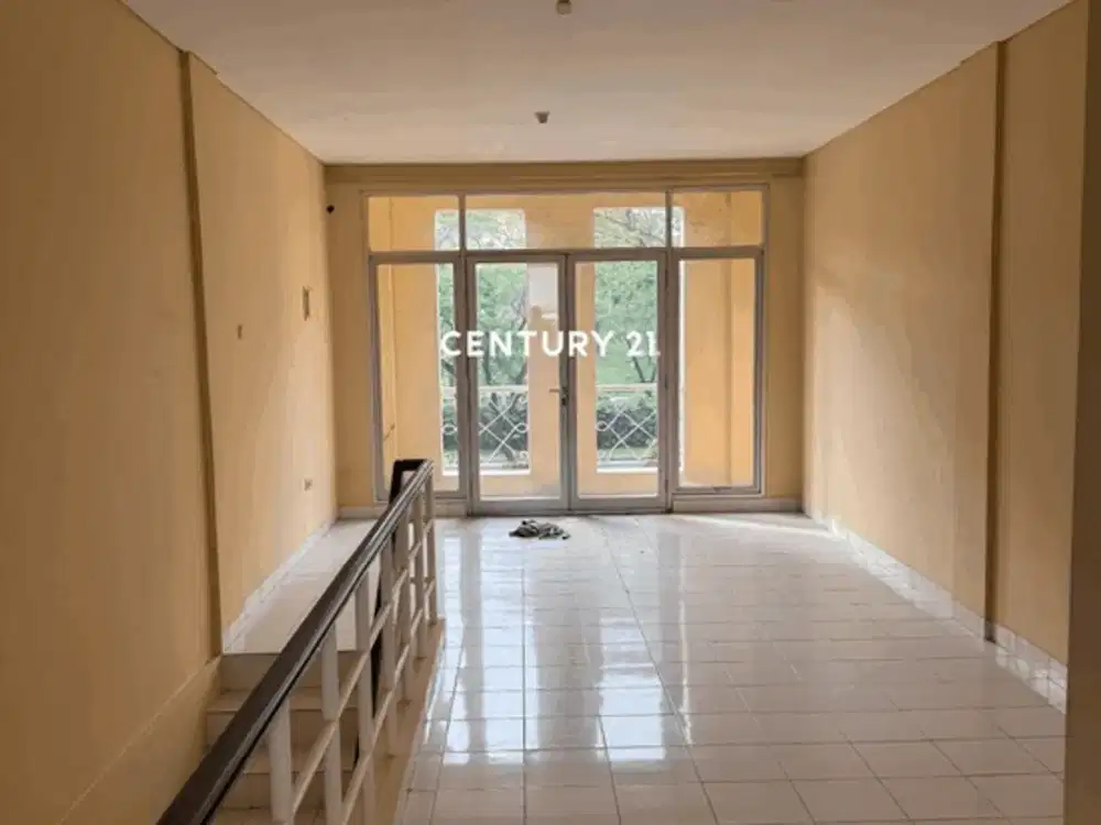 RUKO BAGUS 2 LANTAI DAN SIAP PAKAI DI DELTAMAS