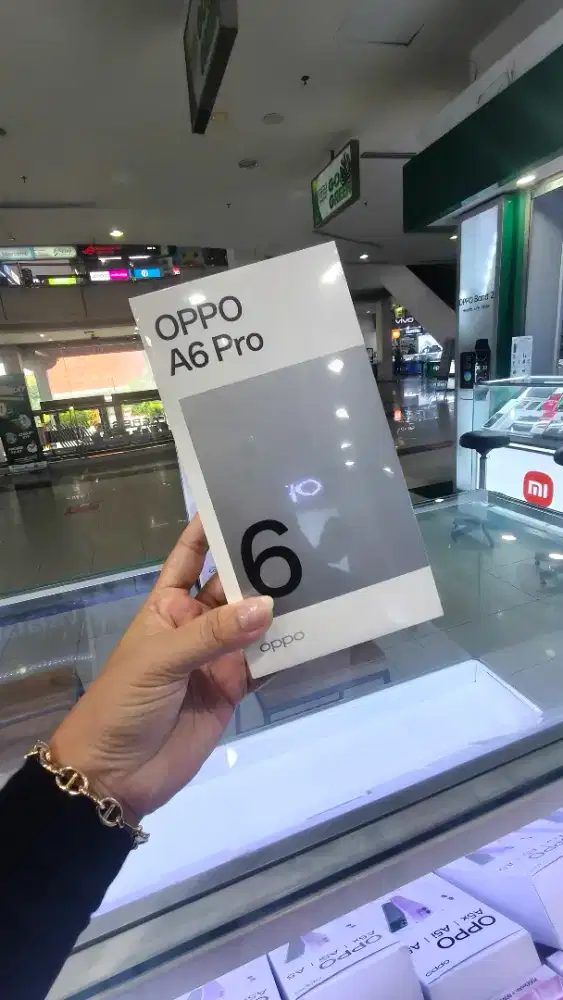 oppo A6pro new garansi resmi 8/256gb