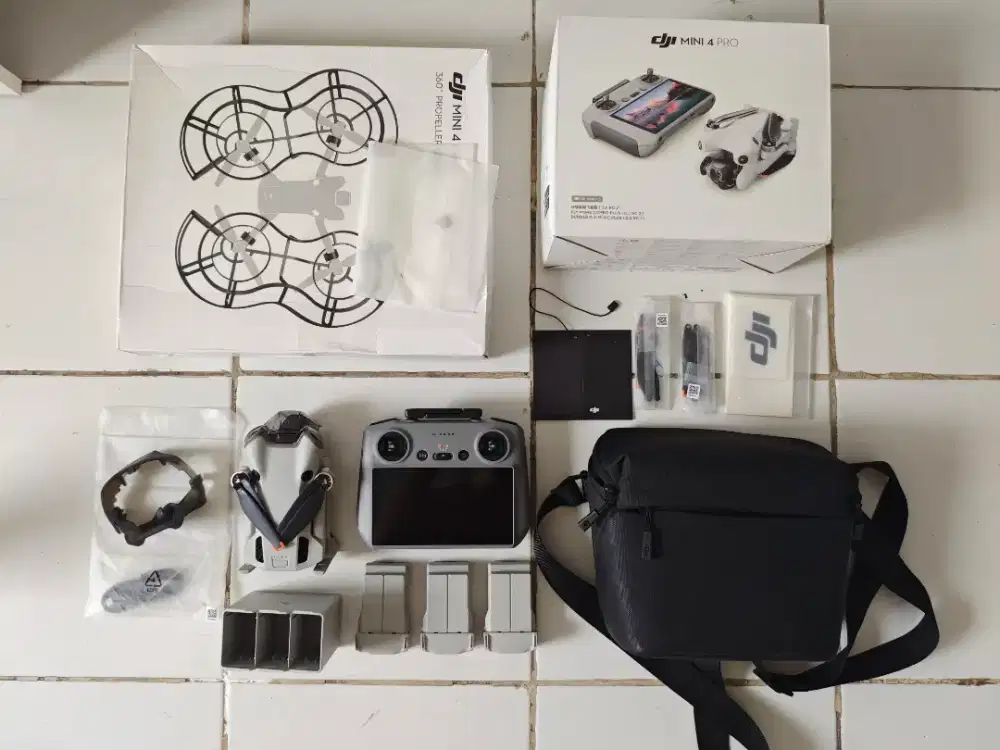 DJI Mini 4 Pro Combo Plus RC Remote