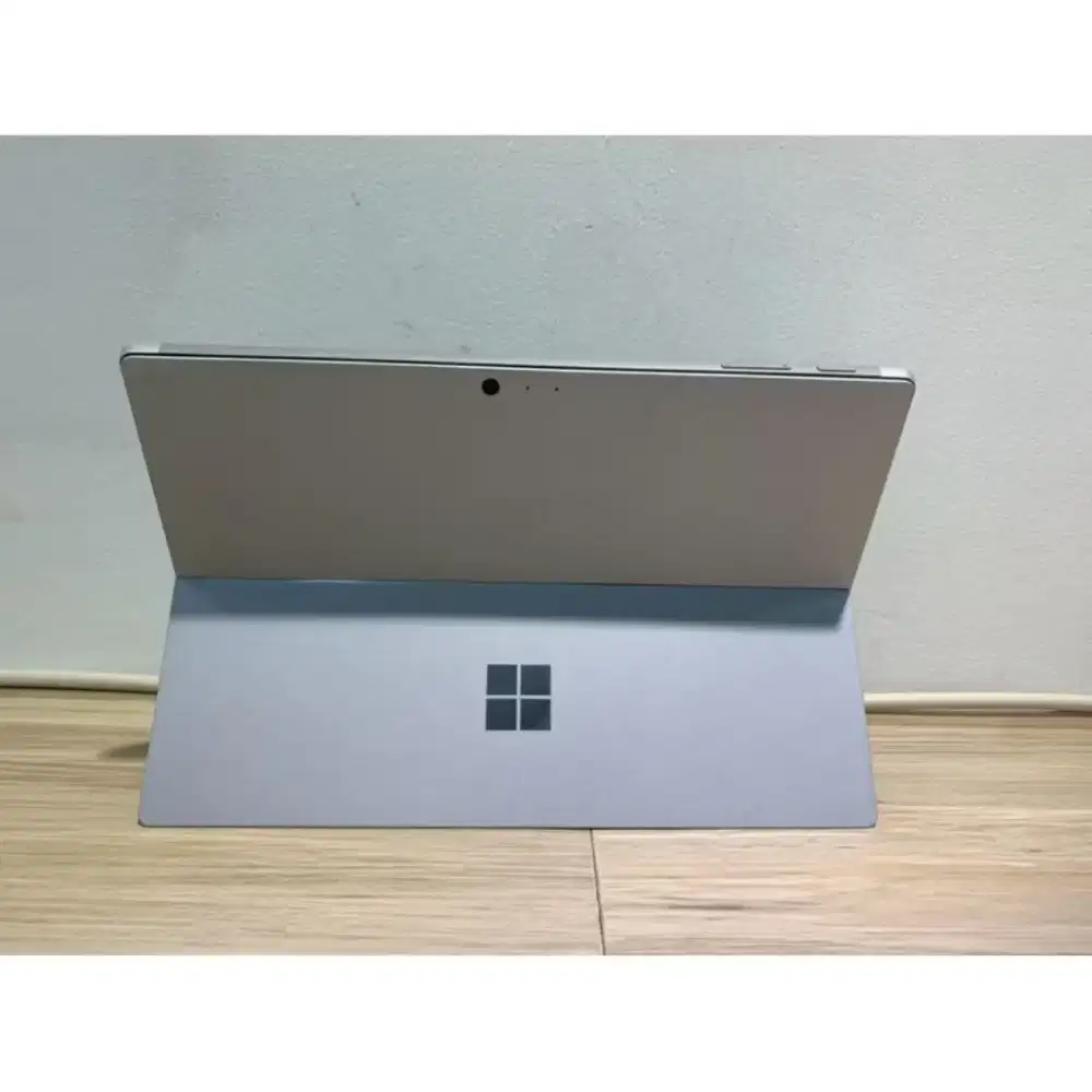 Microsoft sufrace pro 6, 8/128 GB