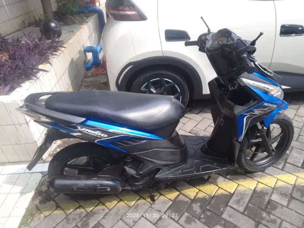 Dijual Vario 2010 Lengkap BPKB, STNK Faktur,  6 jt nego