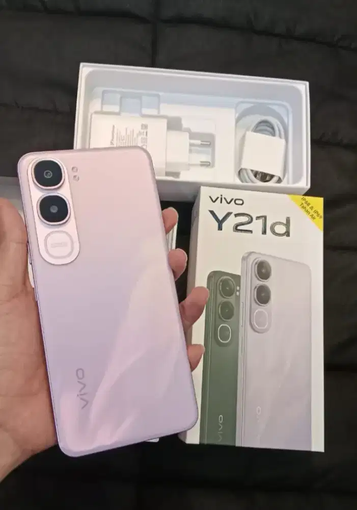 Vivo y21d ram 12/128 like new