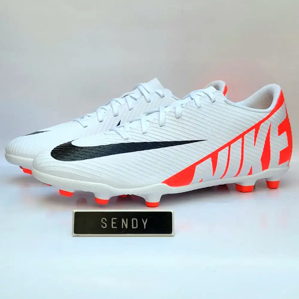 Nike Vapor 15 Club FG Original Mercurial Sepatu Bola White Crimson