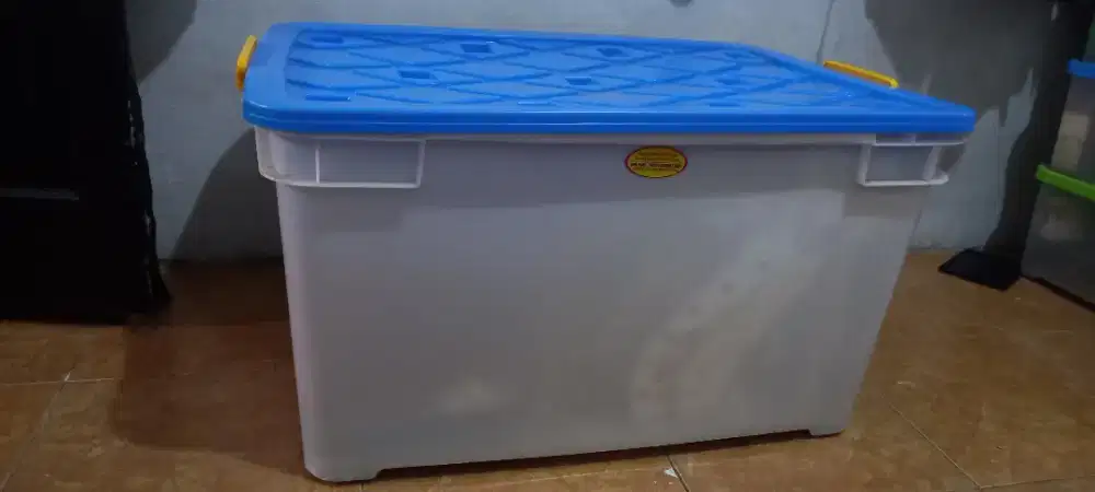 Container SHINPO 195L second