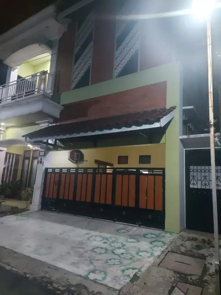 Rumah Kokoh 2 lantai Non Perum Dekat kota