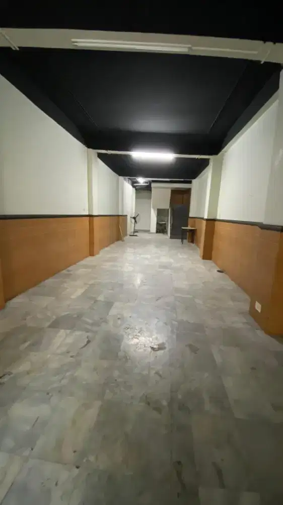 DISEWAKAN Ruko 3,5 Lantai Strategis Pasar Minggu