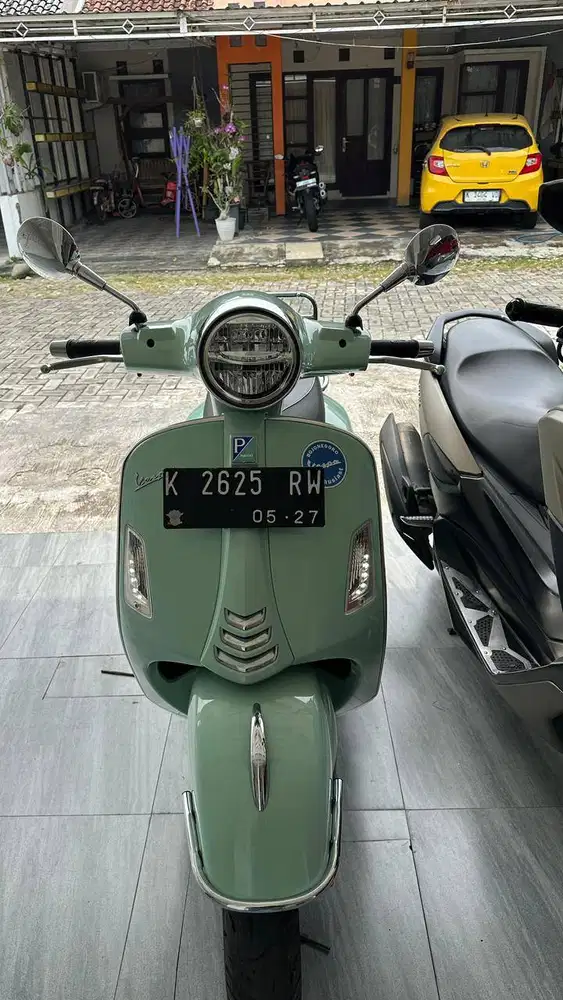 Dijual Vespa GTE IGET 150 ABS A/T Low KM - 3096 on going