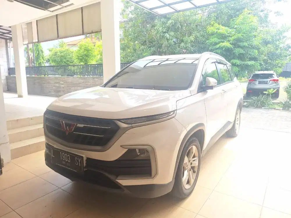 Wuling Almaz 1.5 Smart Enjoy CVT