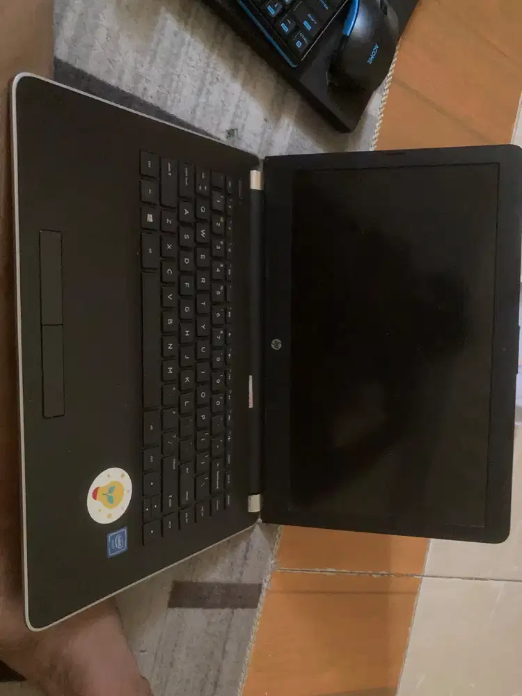 Laptop HP BS752TU