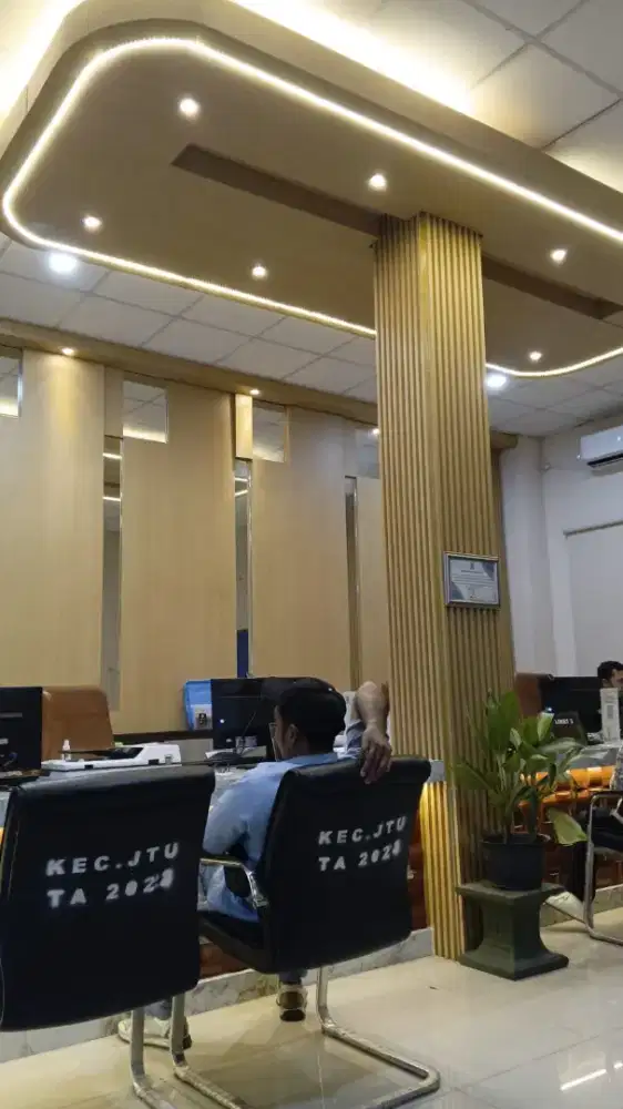 lowongan office girl / cleaning service (perempuan)