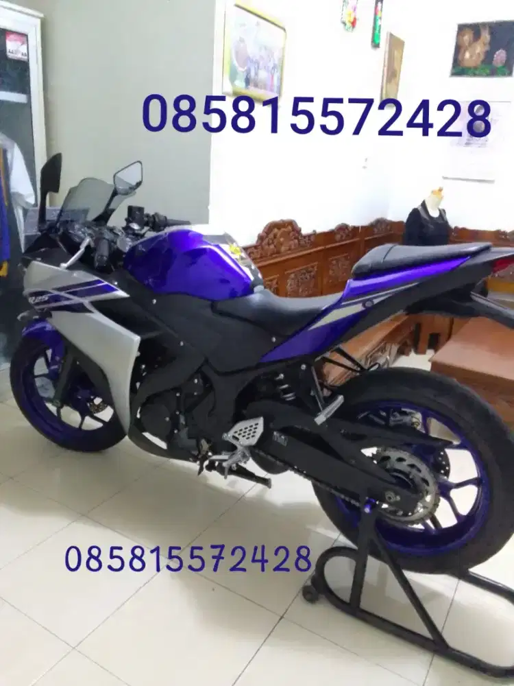 YAMAHA R25 ABS ISTIMEWA