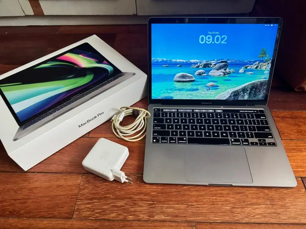 Macbook Pro 13-inci M1 8/512GB 2020