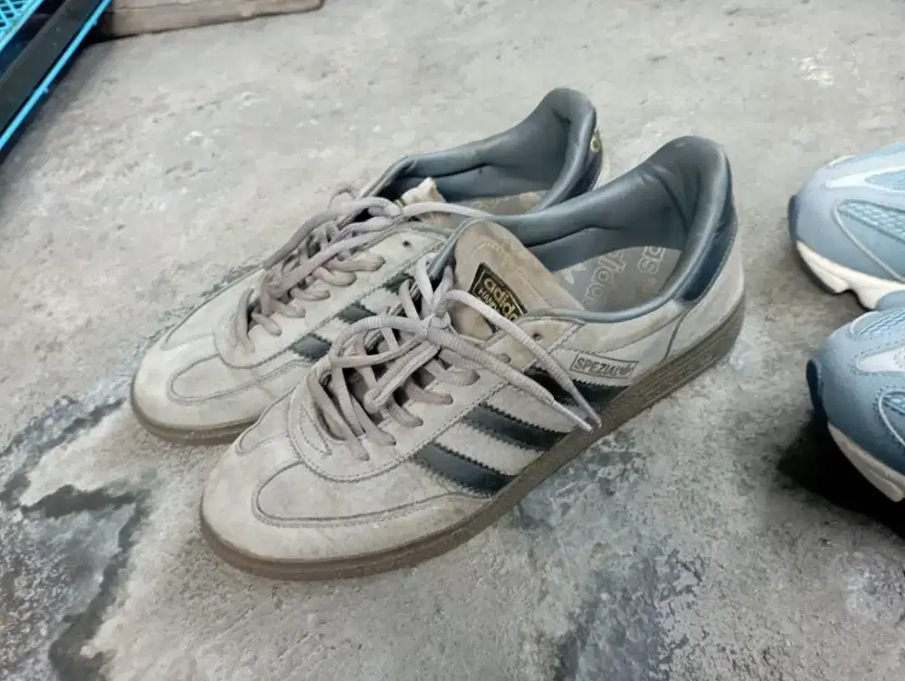 ADIDAS SPECIAL size 43 vietnam