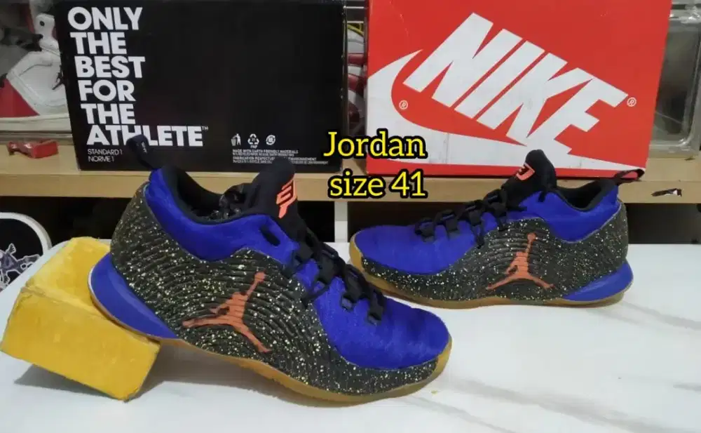 Sepatu Basket Nike Air Jordan CP3